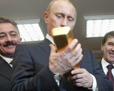 Справи зовсім погані: Путіну дозволили терміново розпродати золото і коштовності Росії