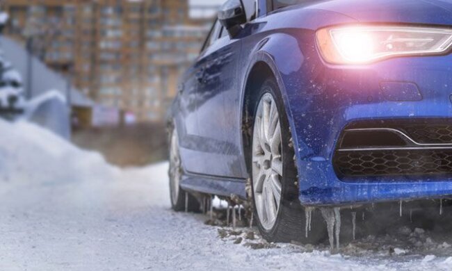 Не повторюйте цю помилку: чому не можна прогрівати машину в мороз, якщо вона довго стояла і ви не збираєтесь їздити