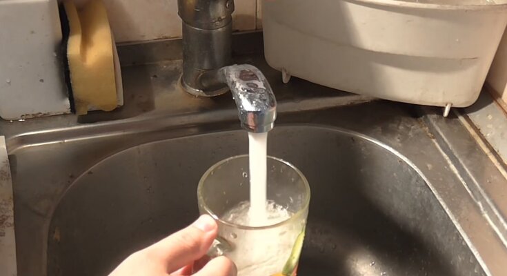 Водопроводная вода, фото: youtube.com