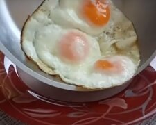 Алюмінієва сковорода: скрін з відео