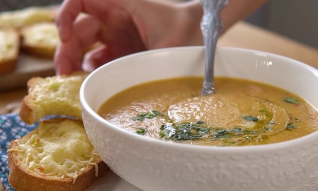 Готовить проще простого. Врачи рассказали, какой суп поможет вывести «плохой» холестерин