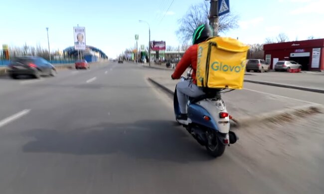 Glovo начали бесплатную доставку в трех крупнейших городах Украины