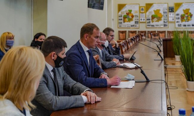 Держекоінспекція перевіряє ТОВ «Екоспецтранс», - монополіста з вивезення ТПВ у Кривому Розі