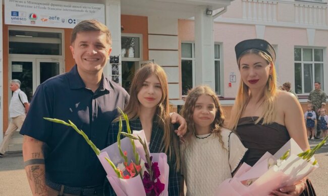 Анатолий Анатолич с семьей, фото из соцсетей