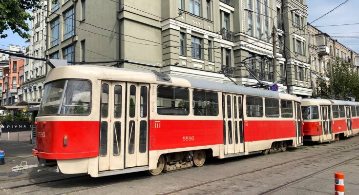 Транспорт, трамвай, фото: hyser.com.ua