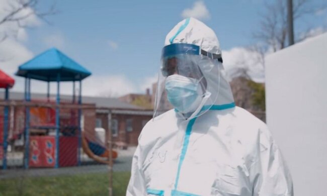 "Красный" день для всей Украины: обновлены карантинные зоны. Ситуация критическая