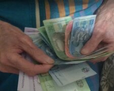 Деньги ушли в старый год: украинцев предупредили. В новом году без соцвыплат