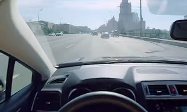 Водитель: скрин с видео