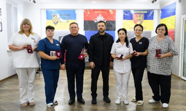Медиків Подільського району відзначили нагородами