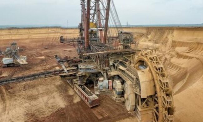 Український титан: хто контролює ОГХК і чому усім "простили" борги