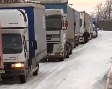Новий погодний удар: в Україну йдуть дощі та снігопади. Людей попередили