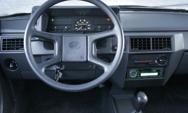 Панель управления Таврии. Фото: Авто.IronHorse.