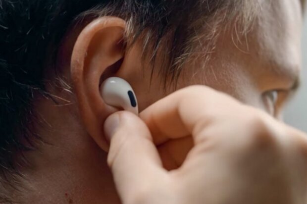 Наушники, изображения из свободных источников