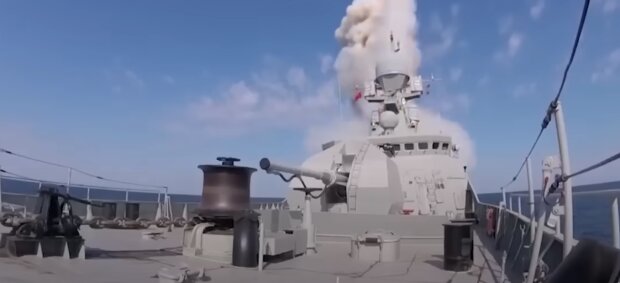 Российский военный корабль: скрин с видео