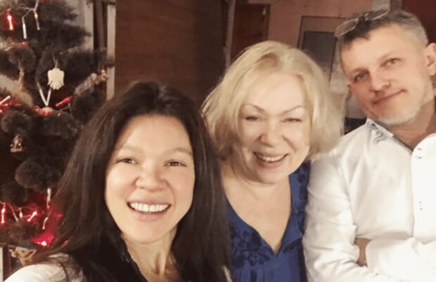 Руслана Лижичко с мамой, фото из соцсетей