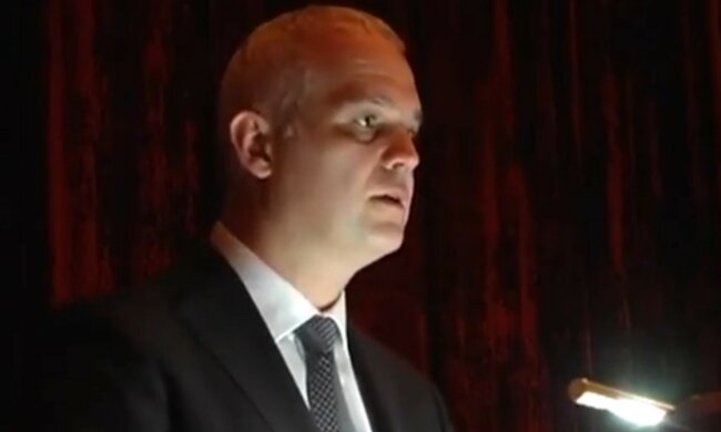 СМИ показали видео, как экс-советник мэра Днепра Филатова призывает крымских судей изменять Украине