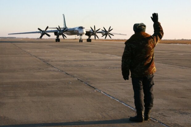 Щось починається: бойова авіація Росії і Китаю починає залякувати Південну Корею. Люди в паніці