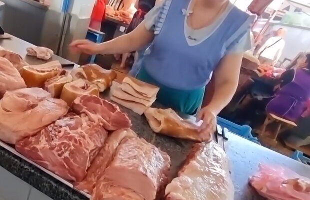 Робіть запаси у морозилці: в Україні різко подорожчає свинина та яловичина