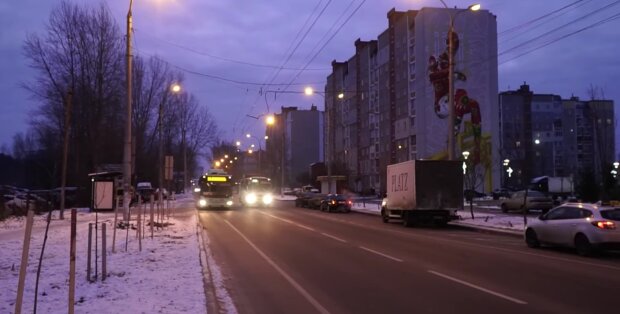 Осталось семь дней: украинцев готовят к новым запретам. Запоем по-новому