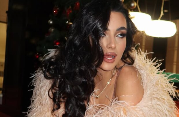 Анна Трінчер, фото із соцмереж артистки