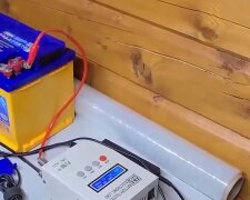 Автомобільний акумулятор