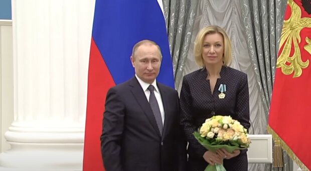 Путин и Захарова. Скриншот с видео на Youtube