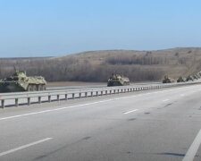 Российская военная техника в Крыму. Скриншот с видео на Youtube