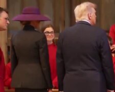 Дональд і Меланія Трамп у Лондоні, кадр з відео