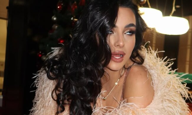 Анна Трінчер, фото із соцмереж артистки