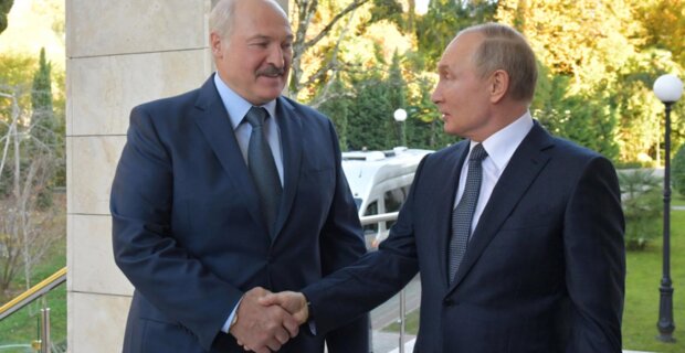 Путин, приди, всех нас спаси: Лукашенко попросил Кремль ввести войска в Беларусь