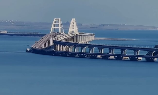 Будут атаки Крымского моста: Жданов рассказал, когда начнутся удары