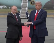 Владимир путин и Дональд Трамп, кадр из видео