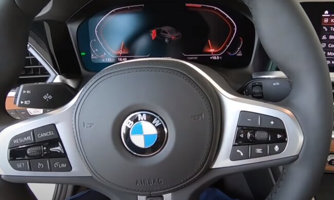 BMW: скрин с видео