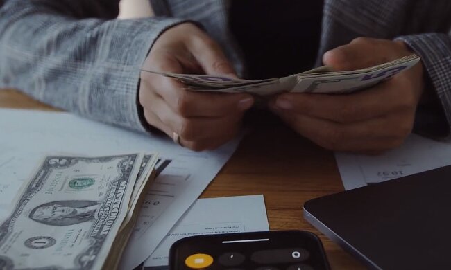 ЗМІ - про головний скандал: закарпатських прокурорів та правоохоронців затримали на великому хабарі: справу спробують "порішати"?