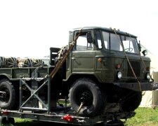 Для чего на военном ГАЗ-66 делали тайные форточки. Секрет военных раскрыт. Видео