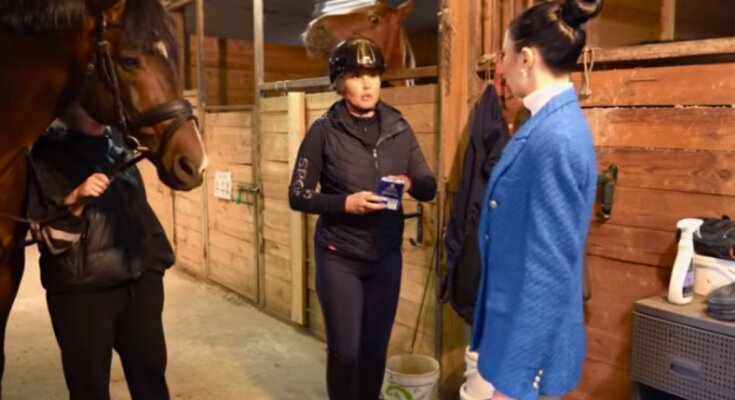 Камалия, кадр с видео