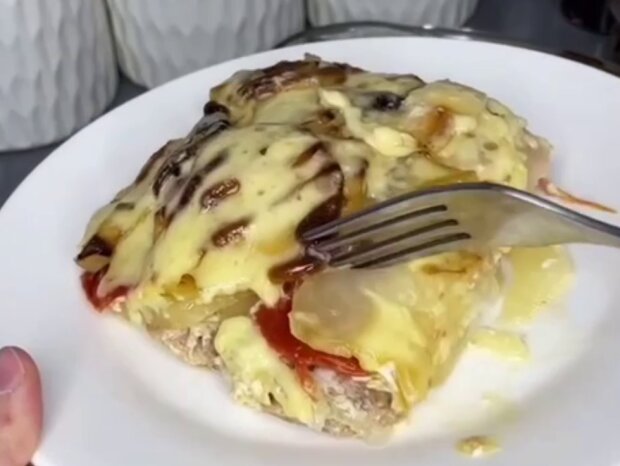 Запіканка з куркою, кадр з відео