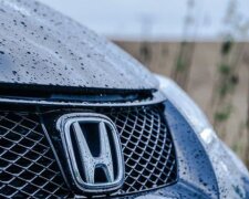 Не пощастило тим, хто їх купив: Honda відкликає понад 100 тисяч автомобілів. Що з ними не так