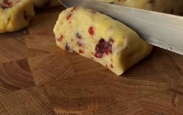 Журавлинне печиво, кадр з відео