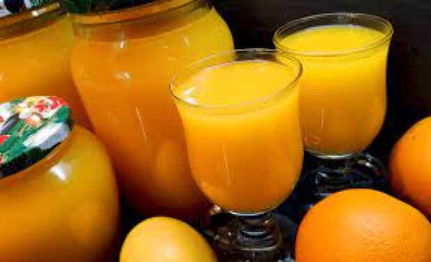 Полезно и очень вкусно: рецепт тыквенного сока с апельсином на зиму