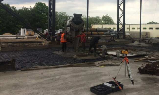 ЗМІ: у держави вкрали 300 мільйонів доларів. Афери з кредитами та маніпуляції з землею