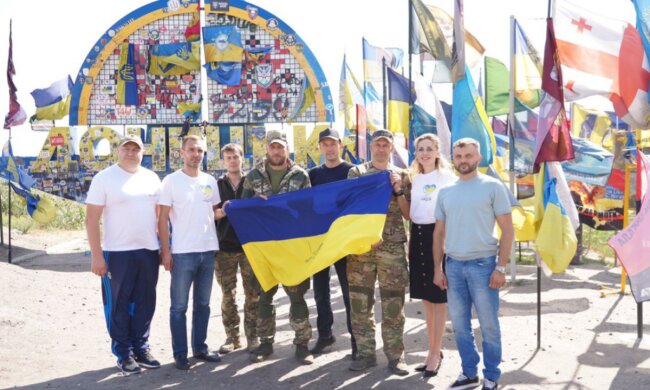 Обладнання для стабпунктів і мавіки для військових: БФ молодіжної ініціативи "Надія" працює на Донбасі