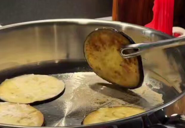 Закуска з баклажанів, кадр з відео