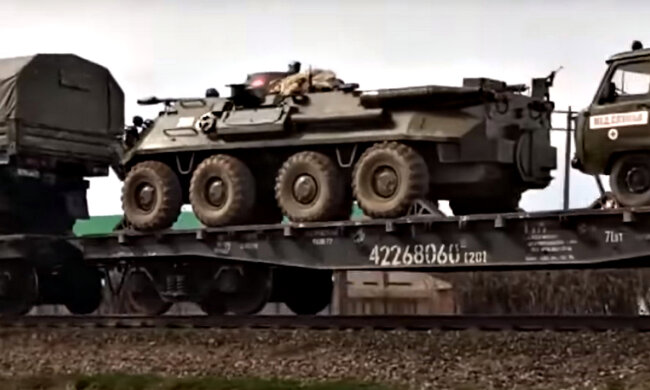 Перекидання російських військ. Фото: скріншот YouTube-відео.