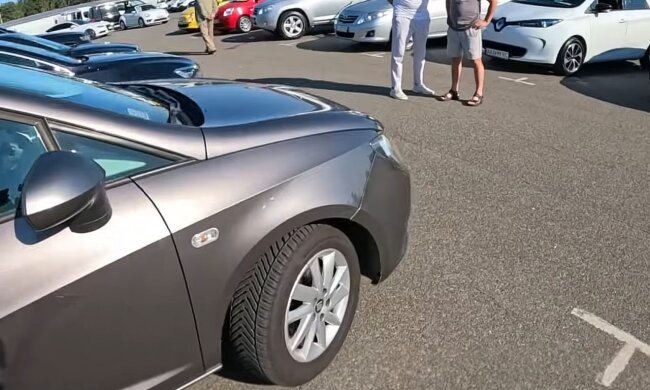 А вот теперь с машинами будут проблемы: уклонистов предупредили об опасности