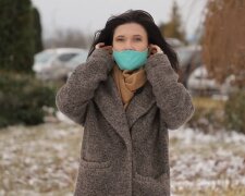 Маски в морозную погоду: медики предупредили об опасности
