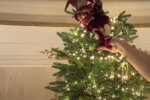 Новогодняя елка: скрин с видео