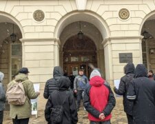 Представники Нацкорпусу поставили Львівській міськраді вимогу заборонити розваги у скорботні дні