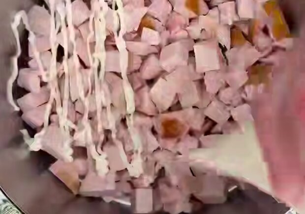 Салат "Курочка під кайфом", кадр з відео