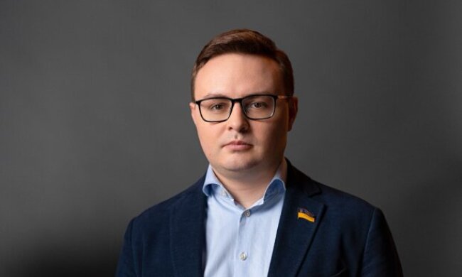 Депутат Пушкаренко розповів, що після «виборів» президента РФ легітимність путіна сумнівна